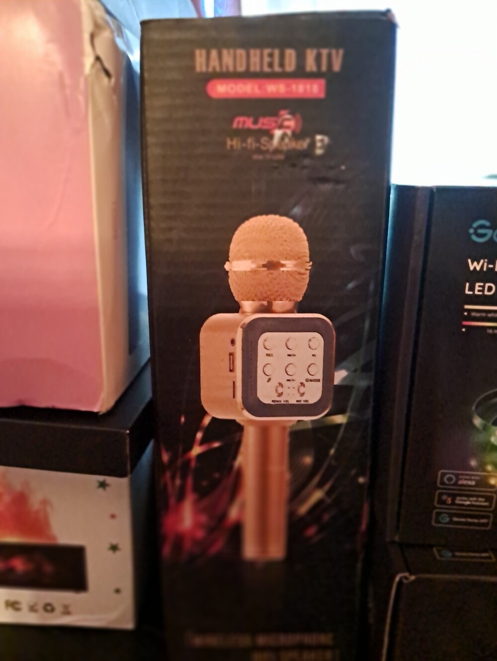 Handheld KTV Wireless Microphone - Gold